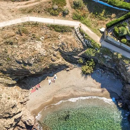 Βίλα Sarnella,